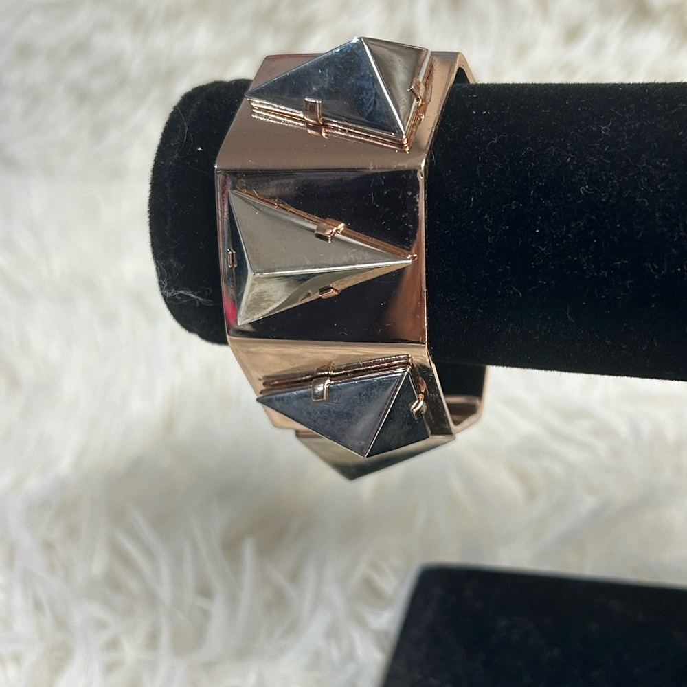 Coach Metallic Rose Bracelet with Pyramid Design - Picture 12 of 12